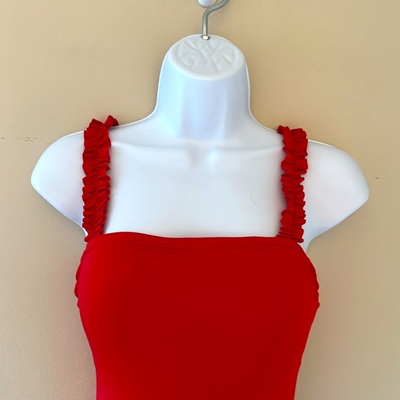 Kate Spade Womens Cabana Mini French Ruffle
Square-neck One-piece Swimsuit Small - Picture 7 of 11